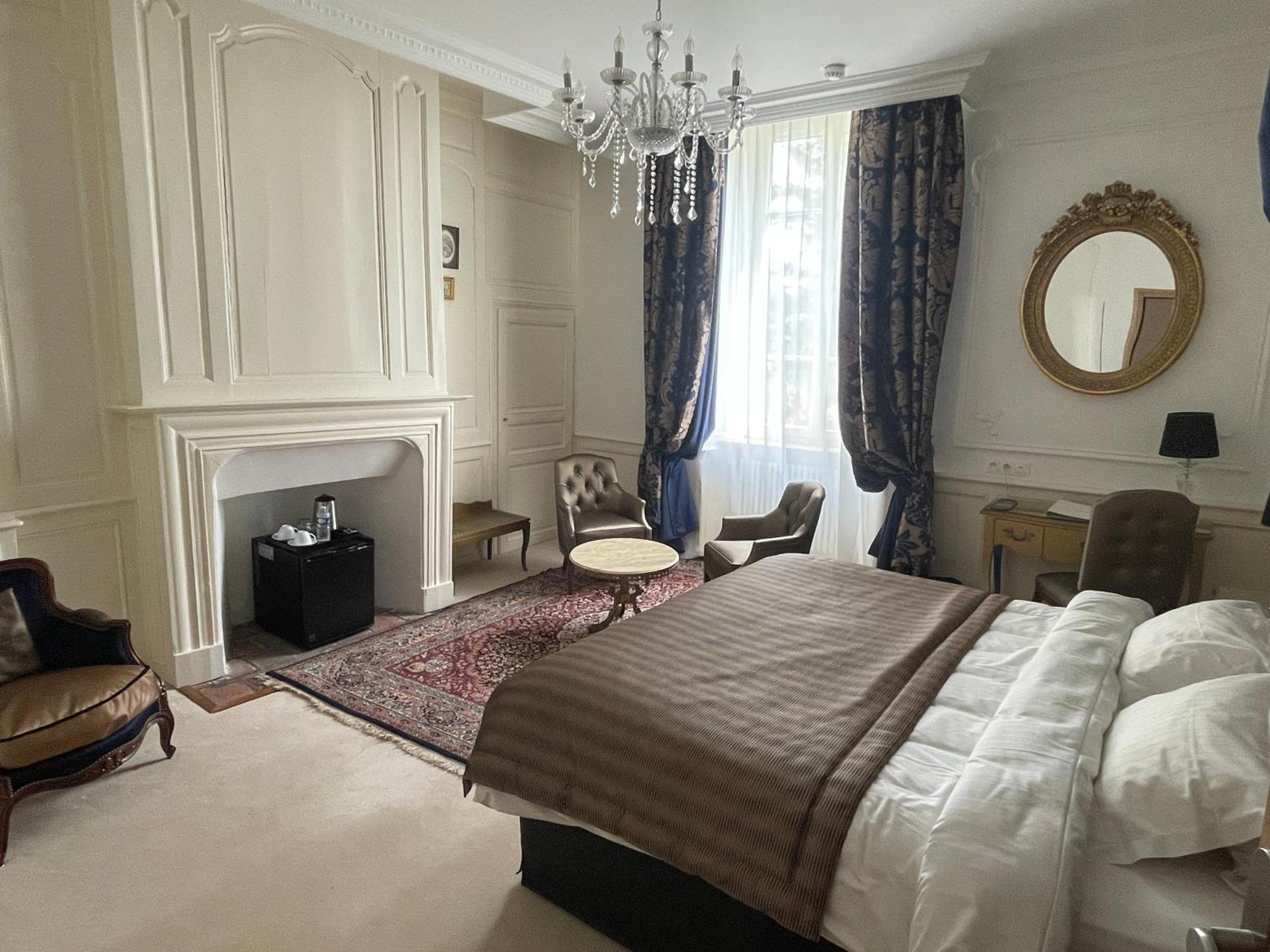 Hotel Victor Hugo 뽕또흑송 외부 사진